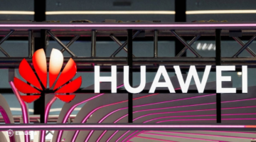 هواوي تطلق هاتفًا قابلاً للطي يعيد تشكيل منافسة سوق الهواتف مع سامسونغ